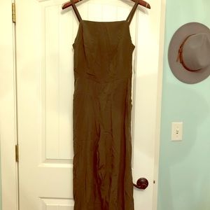 NWT Old Navy, Olive Green, cropped Romper, sz S